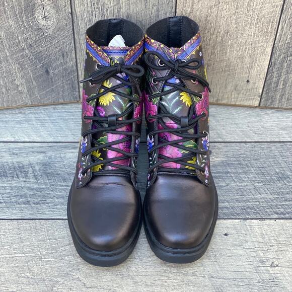 Yes We Vibe Flower Unisex Chelsea Combat  … - Picture 5 of 6